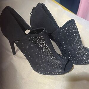 Jennifer Lopez Black Studded‎ Heels